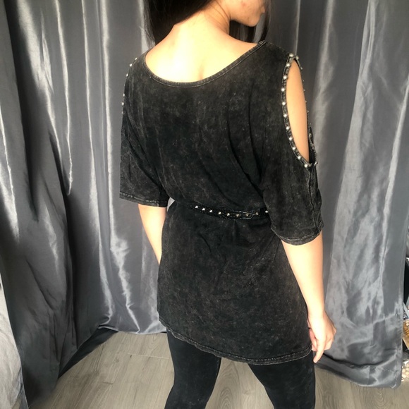 Oversized dirty black dress with stud shoulder - Picture 5 of 5